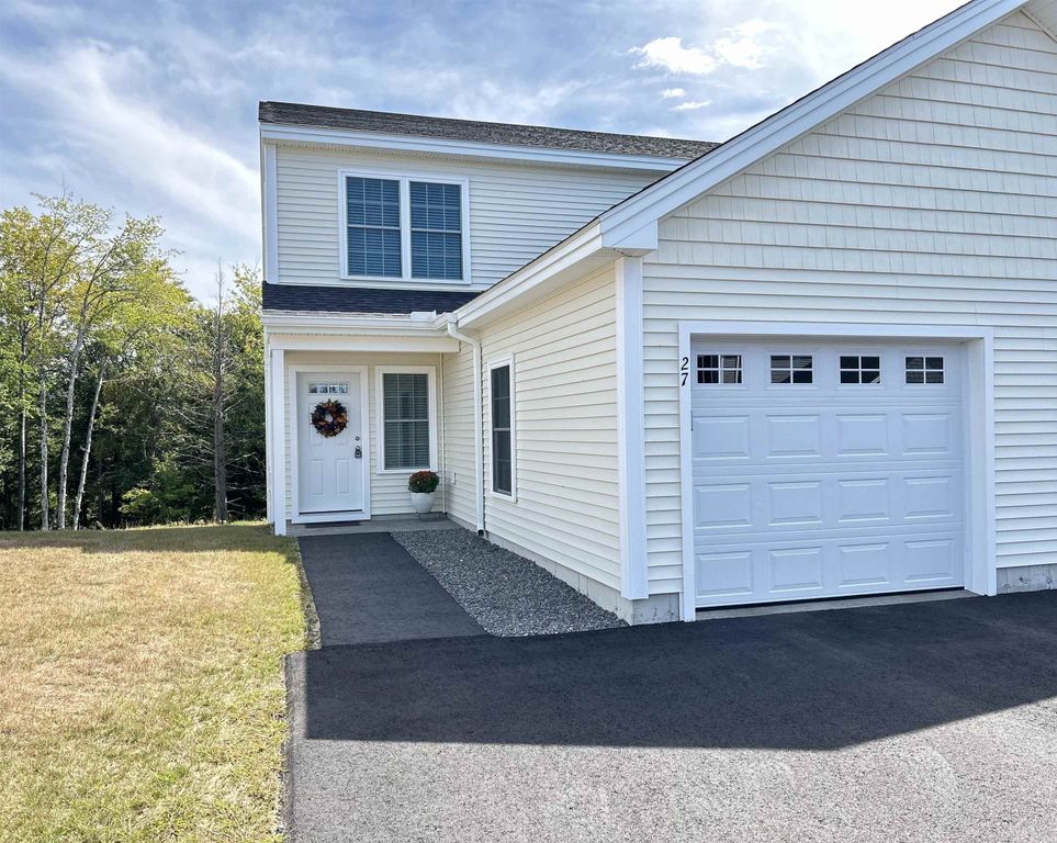 27 Trails Edge Common, Peterborough, NH 03458