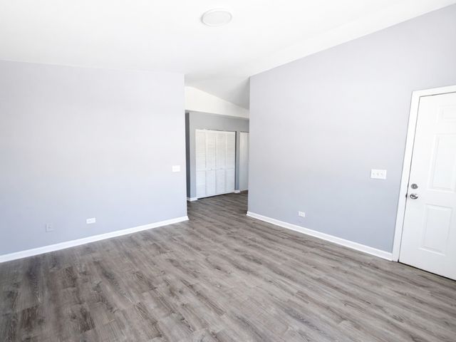 35330 N Nielsen Drive, Round Lake Beach, IL 60073