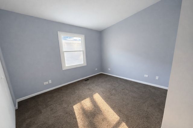 35330 N Nielsen Drive, Round Lake Beach, IL 60073