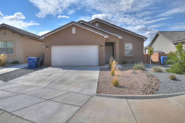 2031 White Dove Street SE, Albuquerque, NM 87123