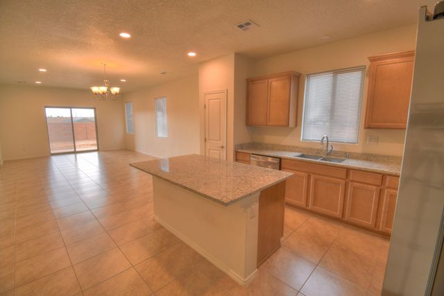 2031 White Dove Street SE, Albuquerque, NM 87123