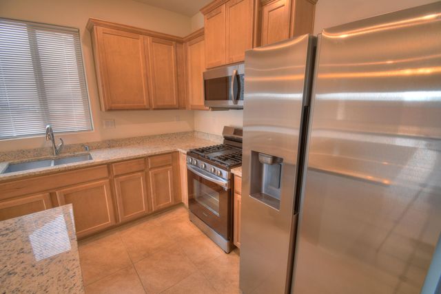 2031 White Dove Street SE, Albuquerque, NM 87123