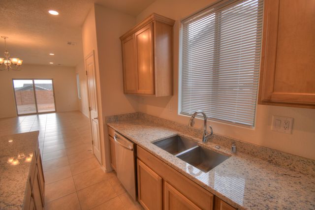 2031 White Dove Street SE, Albuquerque, NM 87123