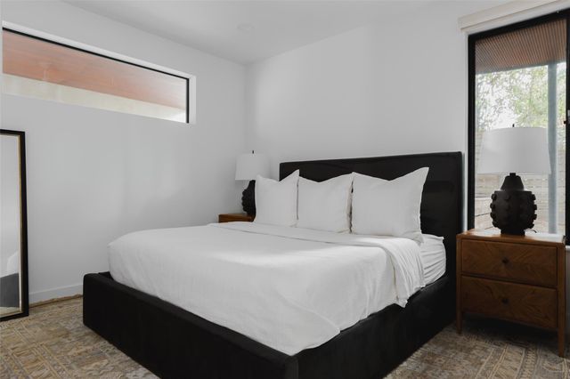 1106 Algarita Ave 2, Austin, TX 78704