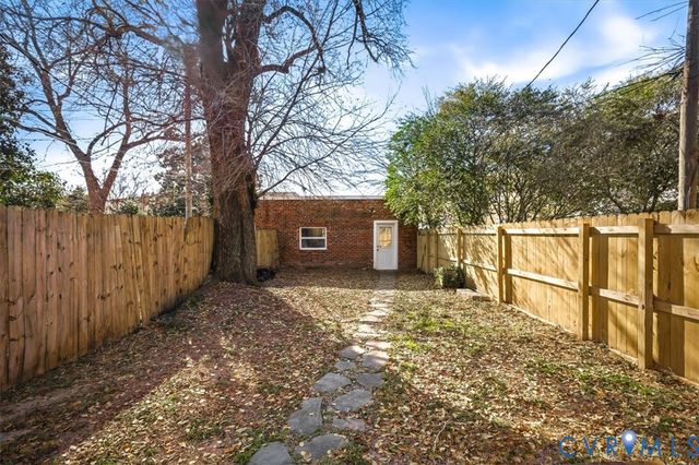 2913 E Marshall St, Richmond, VA 23223