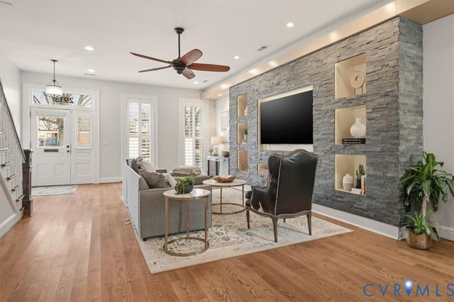 2913 E Marshall St, Richmond, VA 23223