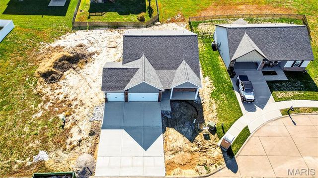 1412 Lake Erie Court, Belleville, IL 62220