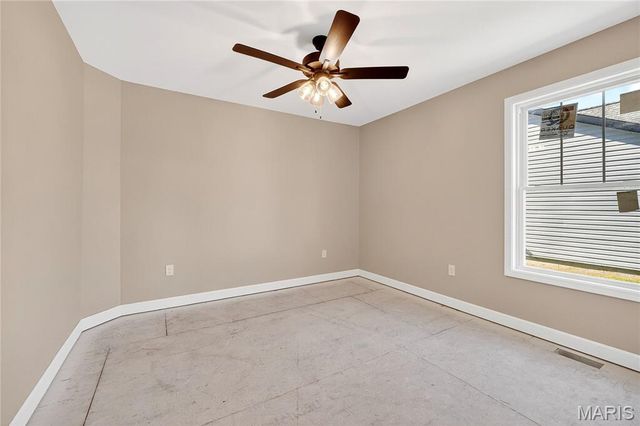 1412 Lake Erie Court, Belleville, IL 62220