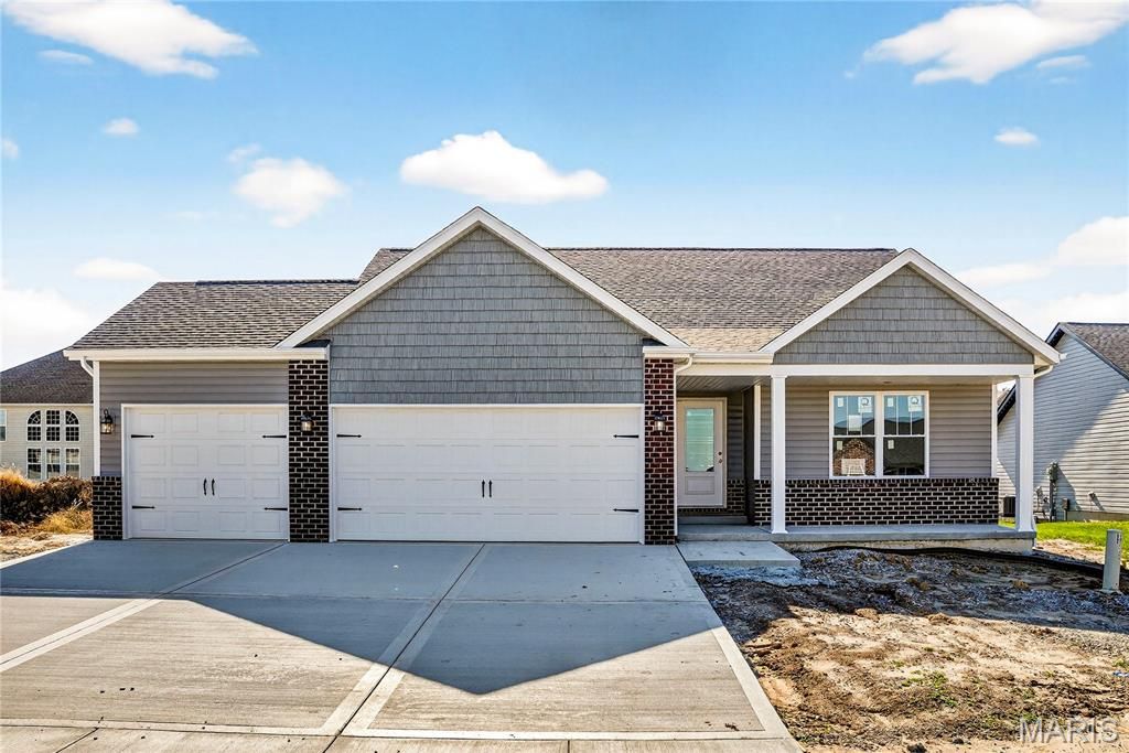 1412 Lake Erie Court, Belleville, IL 62220