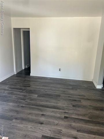 26016 Stanford Street, Inkster, MI 48141