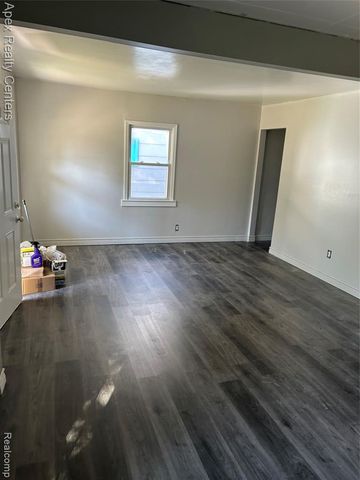 26016 Stanford Street, Inkster, MI 48141