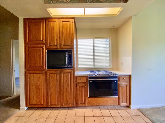 307 N CUERNAVACA DR K, Austin, TX 78733