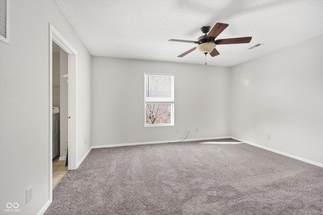 8277 S Evening Drive, Pendleton, IN 46064