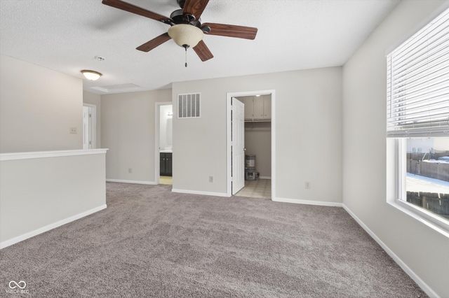 8277 S Evening Drive, Pendleton, IN 46064