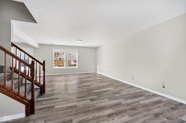 8277 S Evening Drive, Pendleton, IN 46064