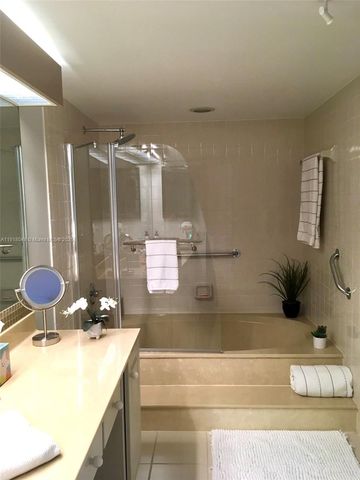 614 Executive Center Dr 104, West Palm Beach, FL 33401