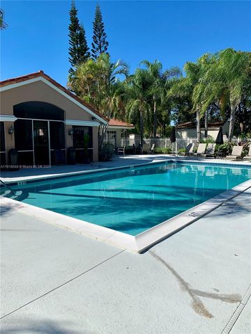 614 Executive Center Dr 104, West Palm Beach, FL 33401