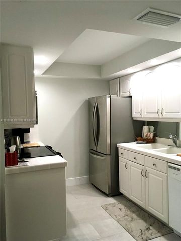 614 Executive Center Dr 104, West Palm Beach, FL 33401