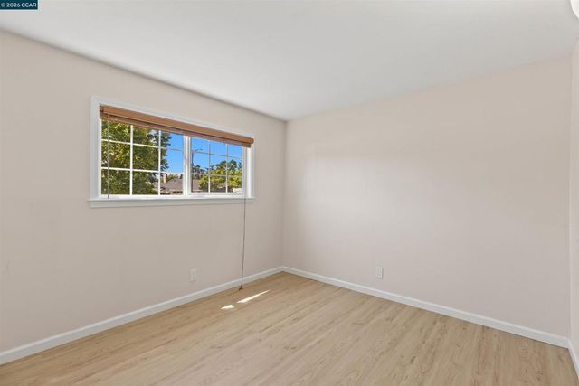 1724 Carriage Dr, Walnut Creek, CA 94598