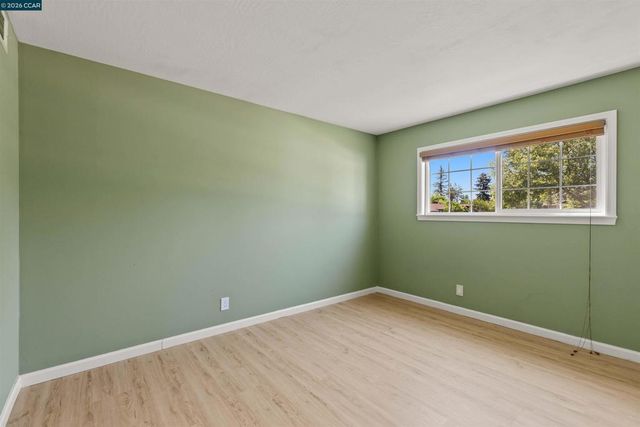 1724 Carriage Dr, Walnut Creek, CA 94598