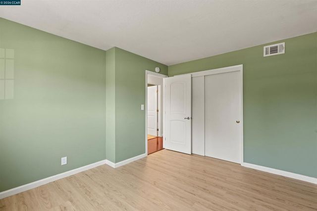 1724 Carriage Dr, Walnut Creek, CA 94598