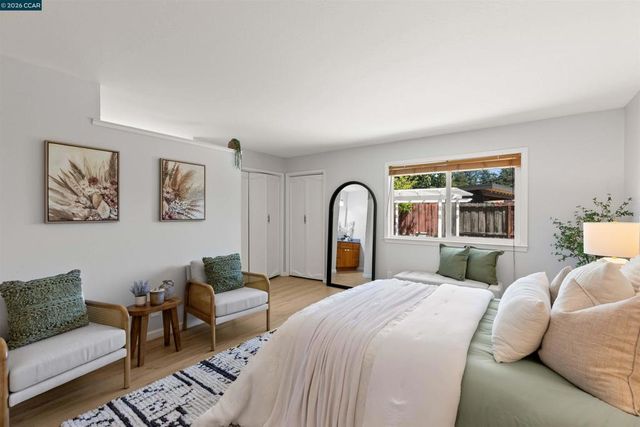 1724 Carriage Dr, Walnut Creek, CA 94598