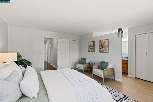 1724 Carriage Dr, Walnut Creek, CA 94598