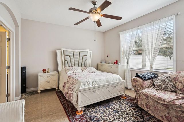 3918 WATERSEND DRIVE, Orlando, FL 32829