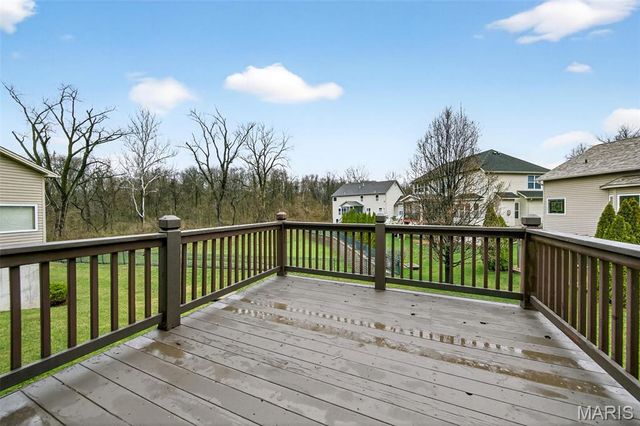 105 Kendl Court, Florissant, MO 63031