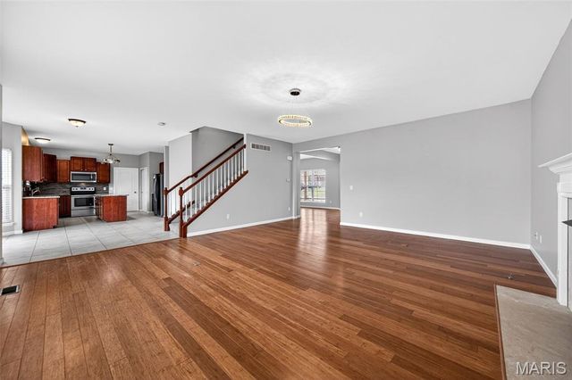 105 Kendl Court, Florissant, MO 63031