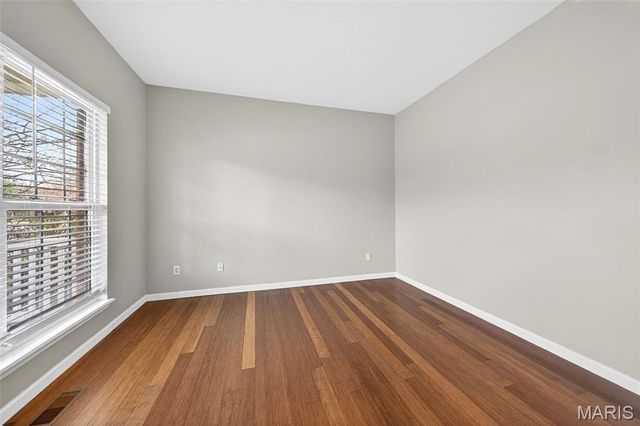 105 Kendl Court, Florissant, MO 63031