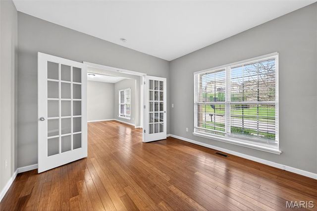 105 Kendl Court, Florissant, MO 63031