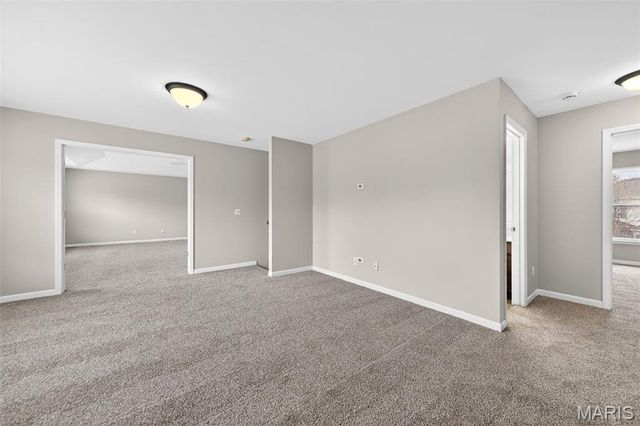 105 Kendl Court, Florissant, MO 63031