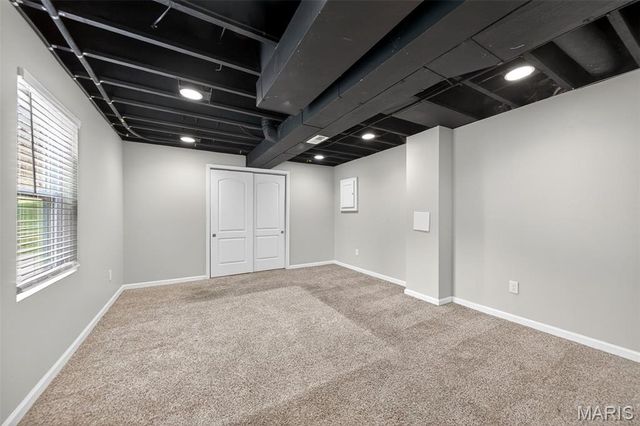 105 Kendl Court, Florissant, MO 63031