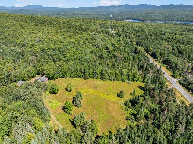 38 Lost Horizon Road, Pittsburg, NH 03592