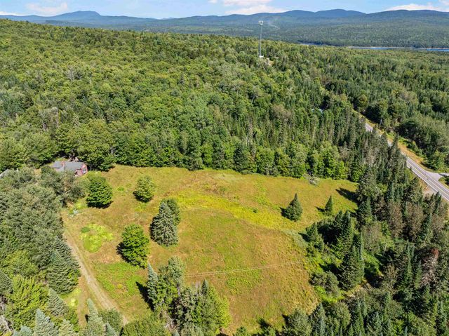 38 Lost Horizon Road, Pittsburg, NH 03592