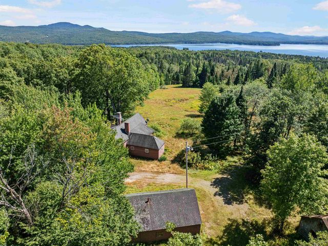 38 Lost Horizon Road, Pittsburg, NH 03592