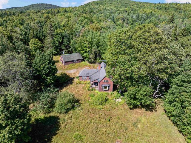 38 Lost Horizon Road, Pittsburg, NH 03592