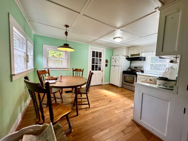 38 Lost Horizon Road, Pittsburg, NH 03592