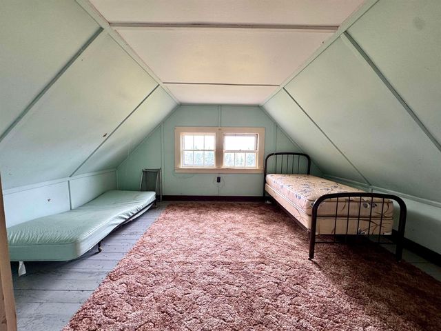 38 Lost Horizon Road, Pittsburg, NH 03592