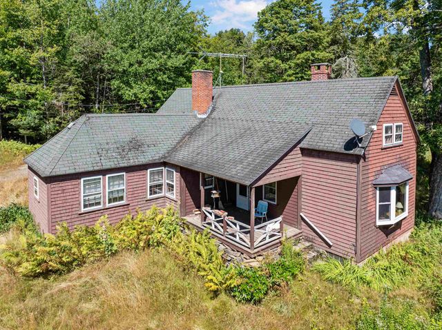 38 Lost Horizon Road, Pittsburg, NH 03592