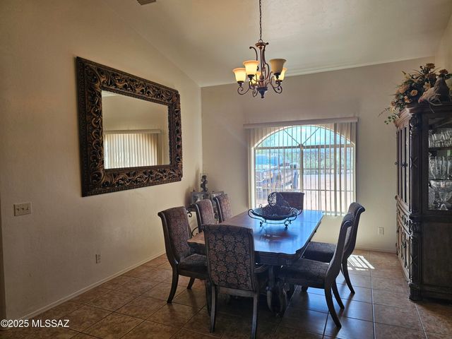 880 Calle Zapotec, Rio Rico, AZ 85648