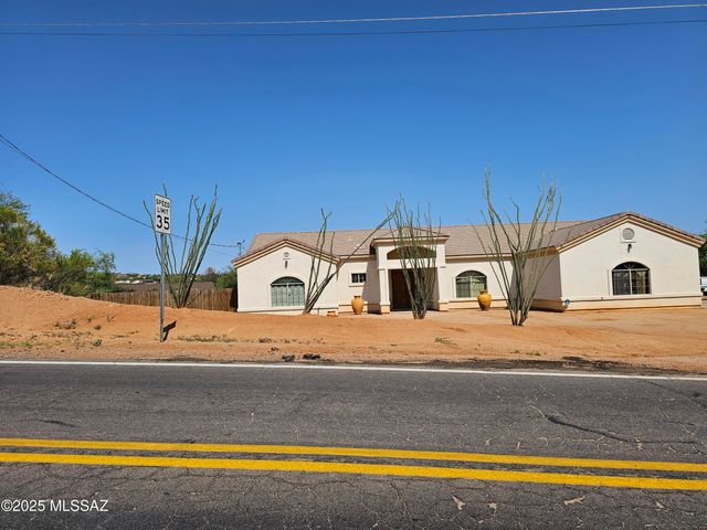 880 Calle Zapotec, Rio Rico, AZ 85648