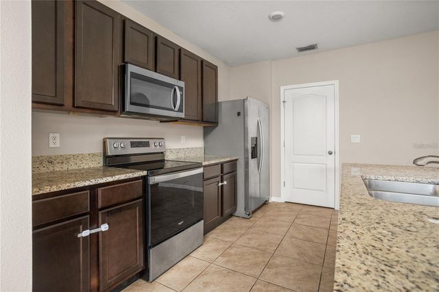 1112 FOX PATH, Davenport, FL 33837