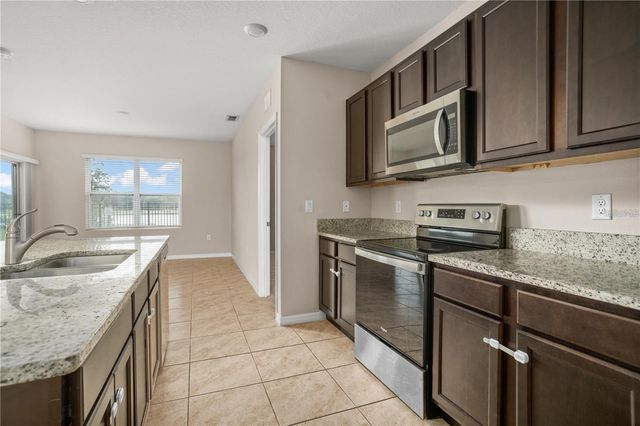1112 FOX PATH, Davenport, FL 33837