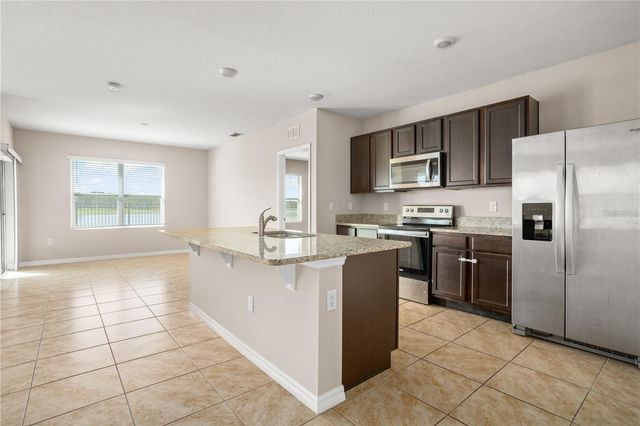 1112 FOX PATH, Davenport, FL 33837