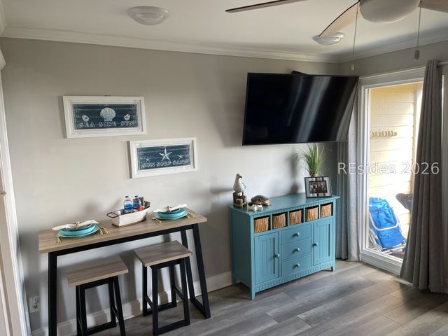 40 Folly Field Rd Apt A224, Hilton Head Island, SC 29928