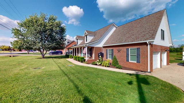 218 Autumn Glen Dr, Murfreesboro, TN 37129