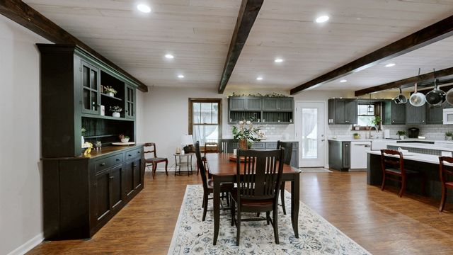 218 Autumn Glen Dr, Murfreesboro, TN 37129
