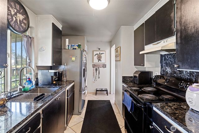 1025 E 63rd Street, Tacoma, WA 98404